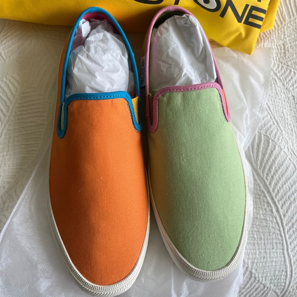 Charlotte Stone Archie Nassau Size 10 Slip-Ons